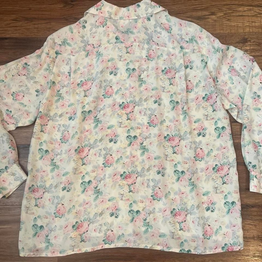 Vintage 90s Cream Pink Pastel Floral Button Up 100% Silk Cottagecore Boho‎ Fairy - Picture 6 of 6